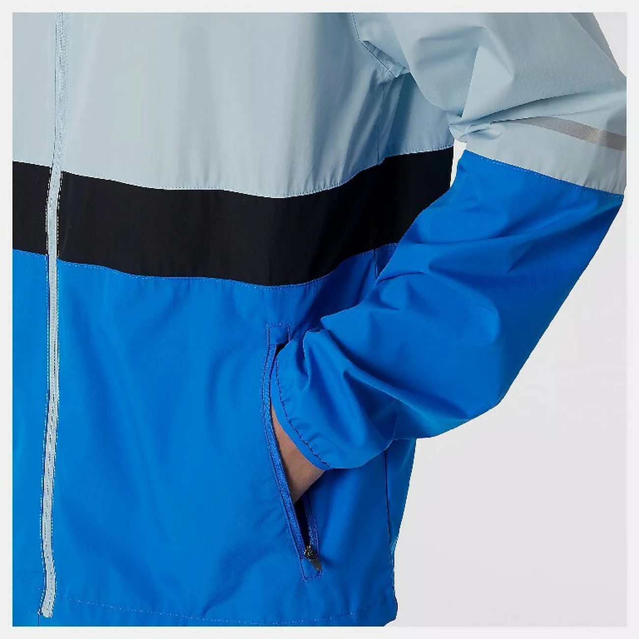 Bon marché 😀 Mode- Lifestyle Homme New Balance Coupe Vent New Balance Accelerate BLEU 🛒 1 Bon marché 😀 Mode- Lifestyle Homme New Balance Coupe Vent New Balance Accelerate BLEU 🛒